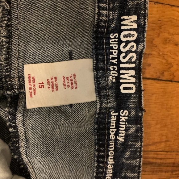 Juniors Mossimo Skinny Jeans - Picture 2 of 6